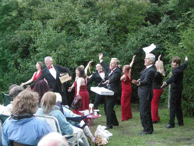 Caroline Kay, Martin Riley, Fiona Angwin, David Perkins, Mike Ellis and company